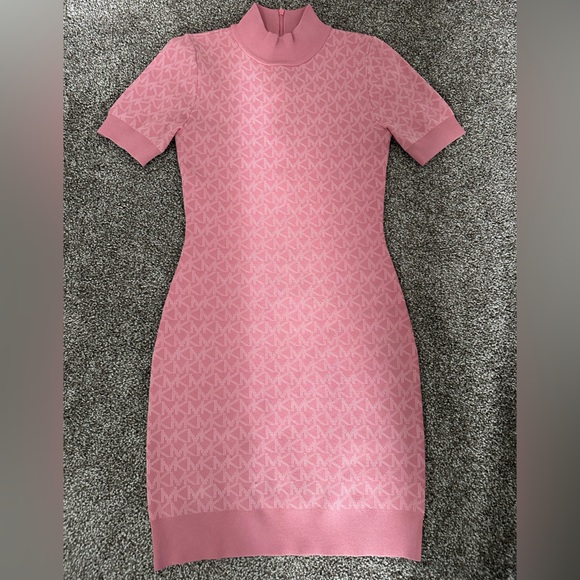Michael Kors Viscose Logo Short Sleeve Dresss - Picture 2 of 6